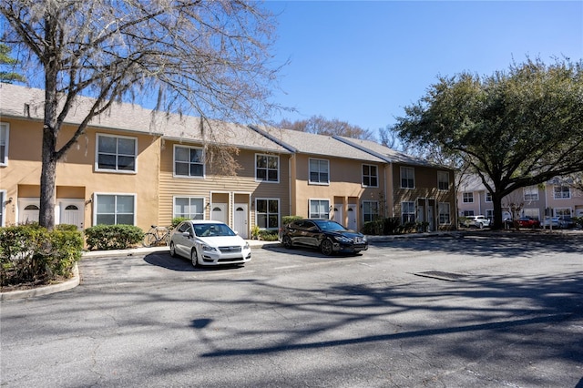 Listing photo 2 for 4415 SW 34th St Unit 605, Gainesville FL 32608