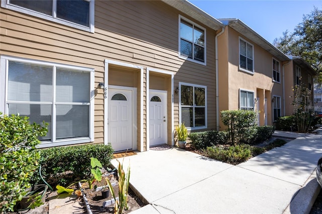 4415 SW 34th St Unit 605, Gainesville FL, 32608, 2 bedrooms, 2.5 baths condo for sale