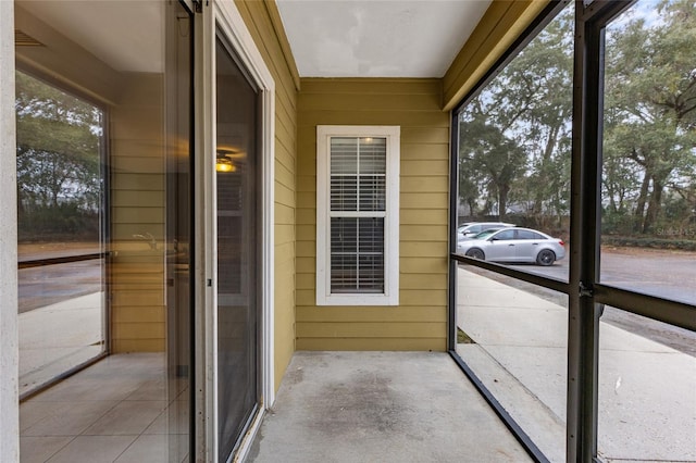 view of unfurnished sunroom