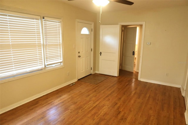 2704 NW 1st Ave, Gainesville, FL 32607 - foyer entrance with wood finished floors and a ceiling fan