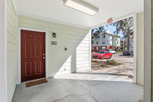 view of property entrance