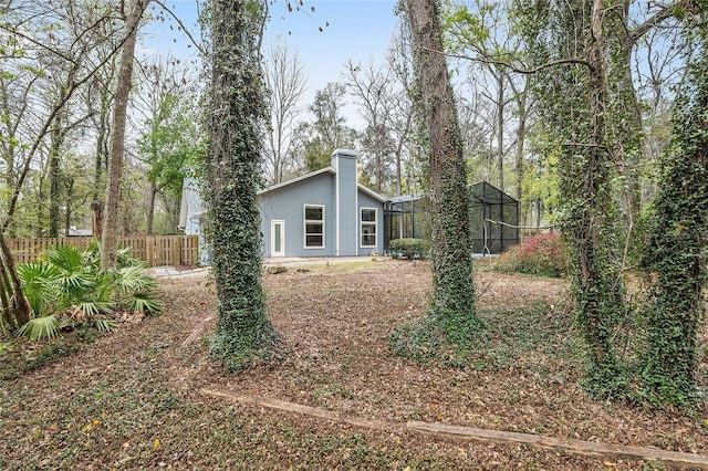 view of yard featuring fence