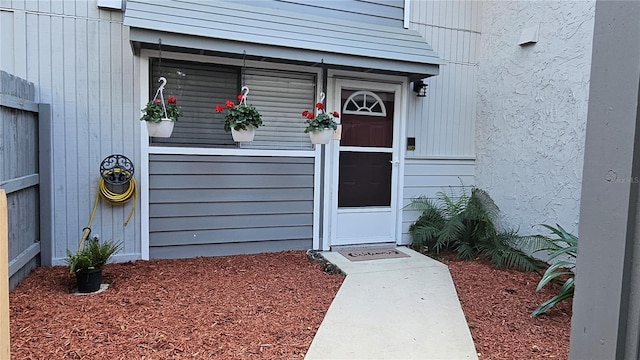 view of property entrance