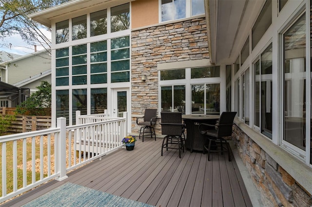 deck featuring outdoor dining space