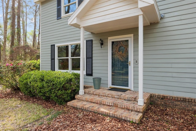 view of property entrance