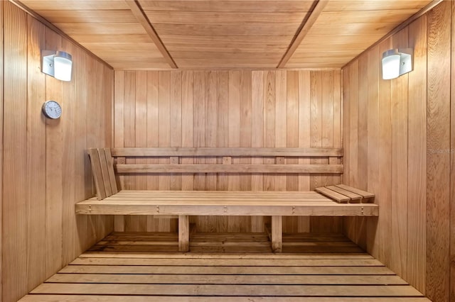 view of sauna / steam room