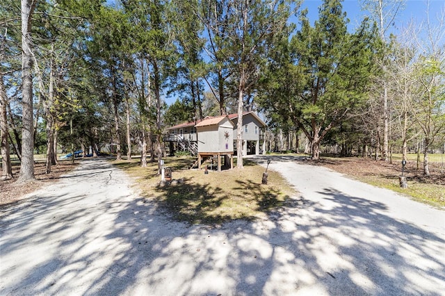 view of front of home featuring driveway