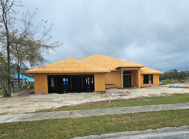 view of front of property featuring stucco siding