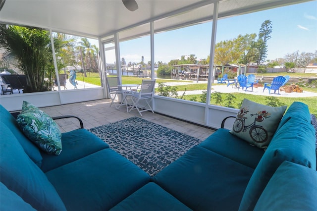 view of sunroom / solarium