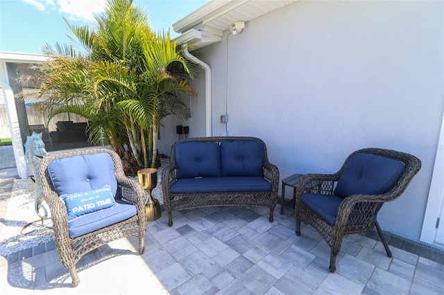 817 Blue Heron Blvd, Ruskin, FL 33570 - view of patio / terrace