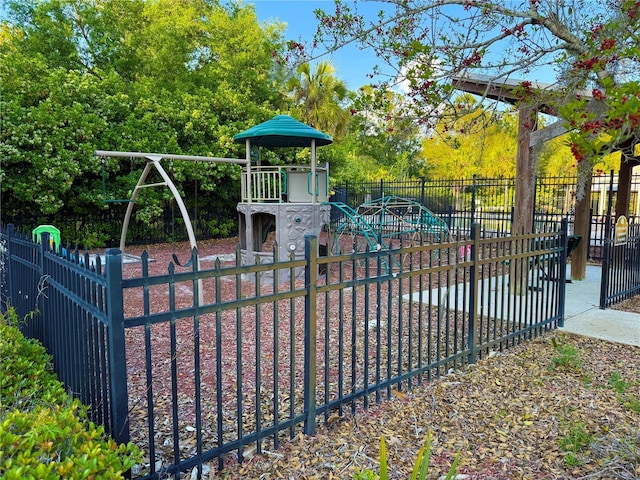 exterior space featuring fence
