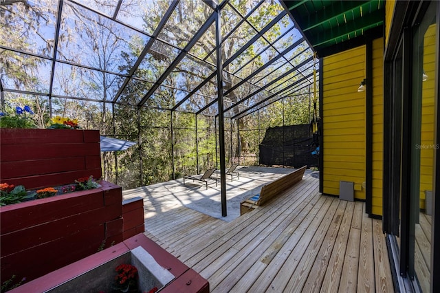 deck with a lanai