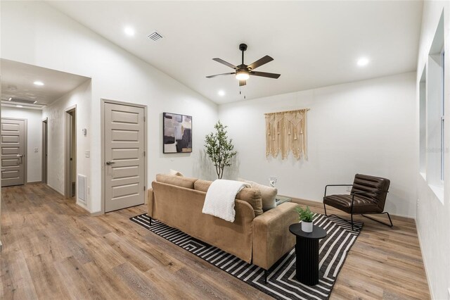 390 NW 10th Ave, Lake Butler, FL 32054 - photo 4
