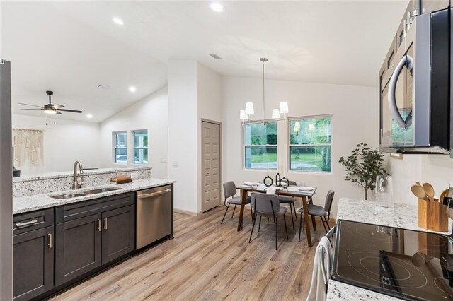 390 NW 10th Ave, Lake Butler, FL 32054 - photo 11
