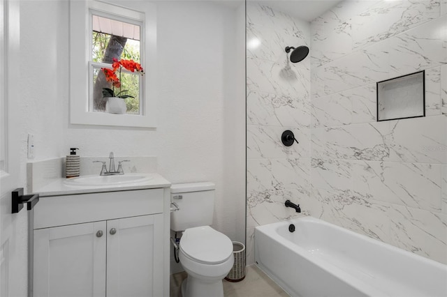 4120 NW 10th St, Gainesville, FL 32609 - bathroom with toilet, vanity, and shower / tub combination