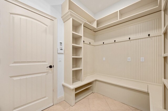 4535 SW 105th Dr, Gainesville, FL 32608 - mudroom featuring light tile patterned flooring