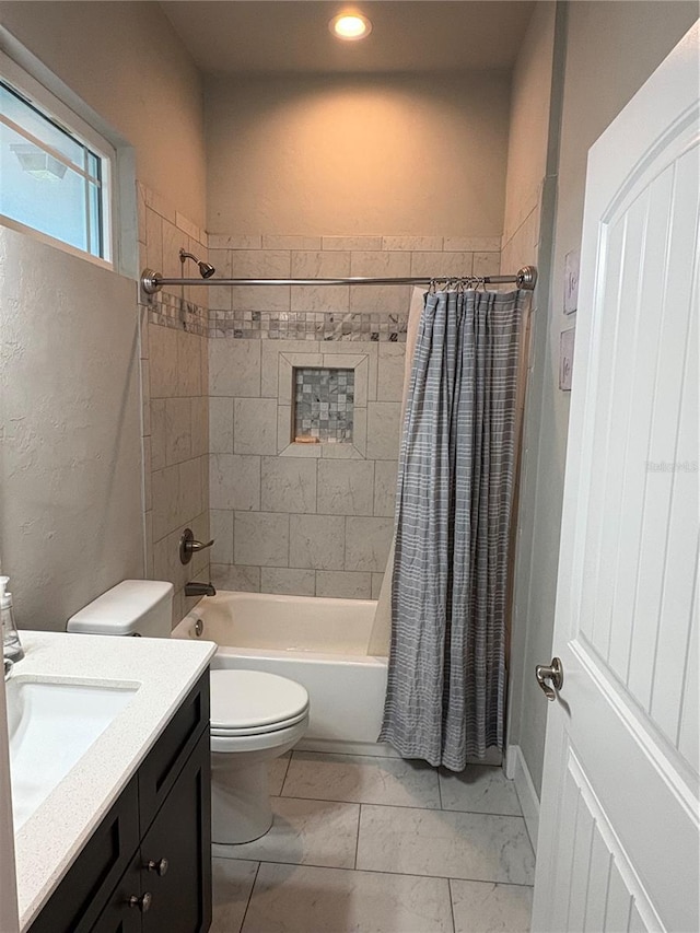 full bath featuring recessed lighting, vanity, toilet, and shower / tub combo
