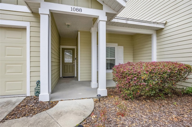 property entrance with a porch