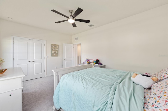 1487 NW 136th Blvd, Newberry, FL 32669 - bedroom with light carpet, visible vents, a closet, and a ceiling fan