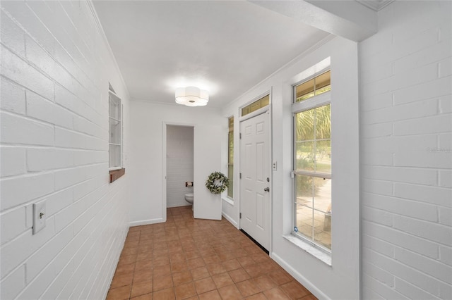 1711 NW 10th Ave, Gainesville, FL 32605 - foyer entrance with crown molding and baseboards