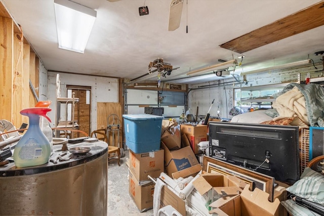 841 N Palm Springs Ter, Crystal River, FL 34429 - interior space featuring a garage