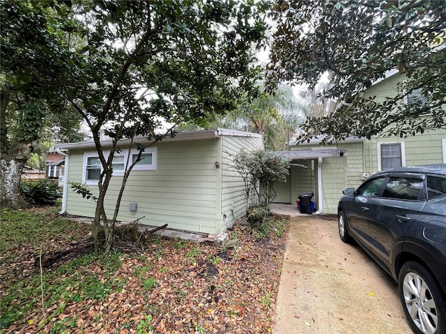 1035 NE 3rd Ave, Gainesville, FL 32601 - view of side of property