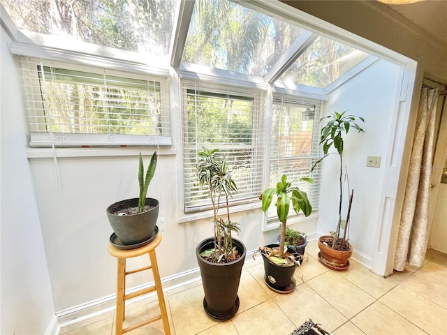 1035 NE 3rd Ave, Gainesville, FL 32601 - detailed view of baseboards