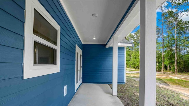 10055 Fox Hollow Dr, Hampton, FL 32044 - view of doorway to property