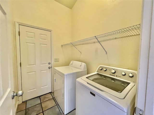 11795 Creek Dr, Alachua, FL 32615 - laundry room featuring washer and dryer, laundry area, and light tile patterned flooring