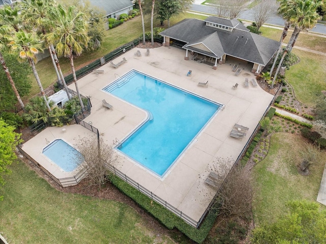 2184 NW 144th St, Newberry, FL 32669 - pool featuring fence, a patio area, and a yard