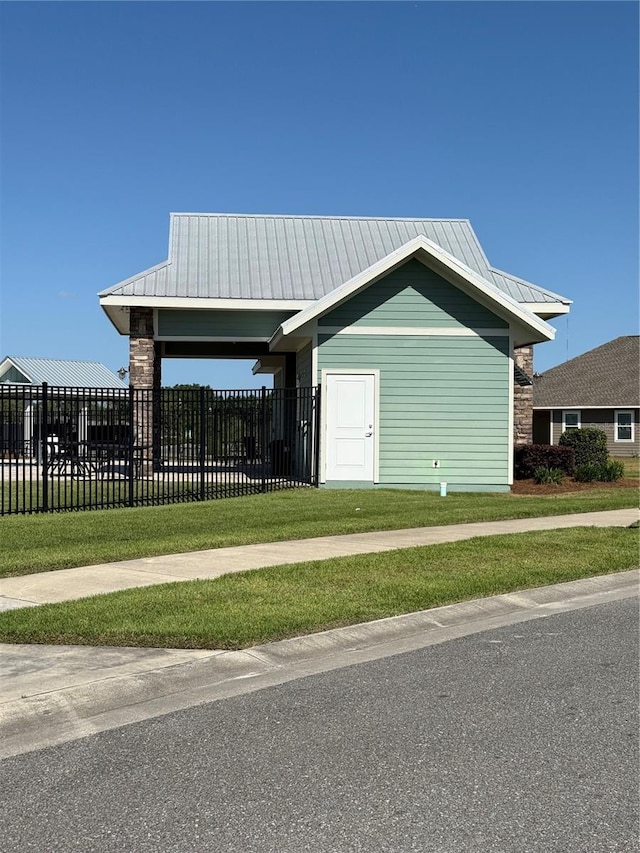 exterior space with fence