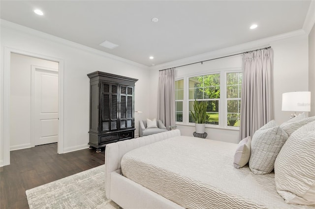 14819 NW 21st Ave, Newberry, FL 32669 - bedroom with recessed lighting, wood finished floors, crown molding, and baseboards