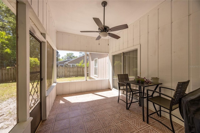 3653 NW 67th Ave, Gainesville, FL 32653 - sunroom / solarium with outdoor dining area and ceiling fan