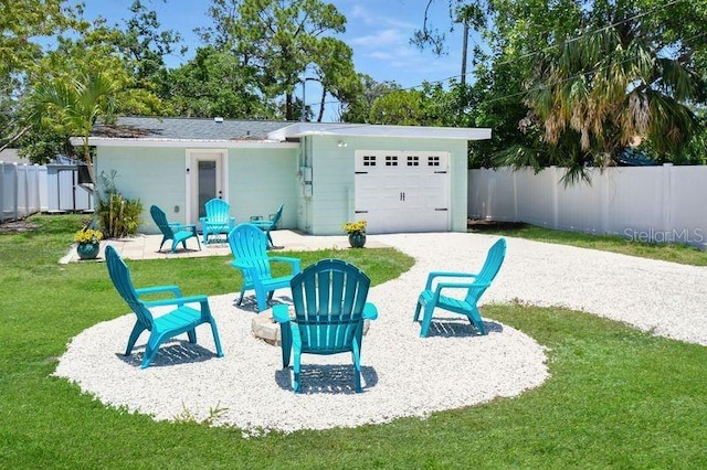 418 40th Ave S, Saint Petersburg, FL 33705 - view of patio with an attached garage