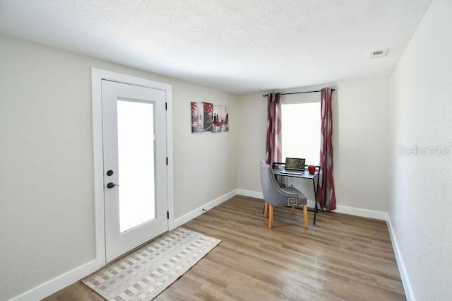 418 40th Ave S, Saint Petersburg, FL 33705 - office with healthy amount of natural light, baseboards, and a textured ceiling