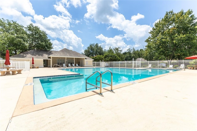 6114 NW 35th St, Gainesville, FL 32653 - pool with fence and a patio