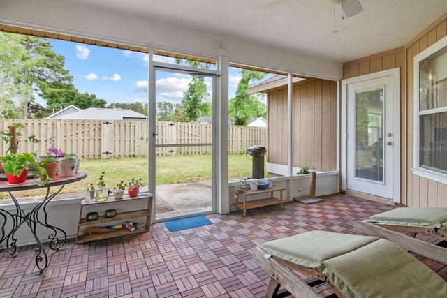 8145 SW 51st Rd, Gainesville, FL 32608 - sunroom with ceiling fan
