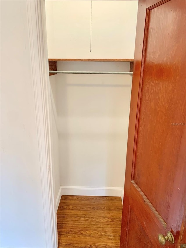 1041 NE 10th Ave, Gainesville, FL 32601 - view of closet