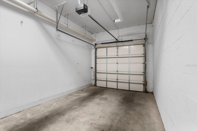 339 NE 2nd Ave, Gainesville, FL 32601 - garage with a garage door opener
