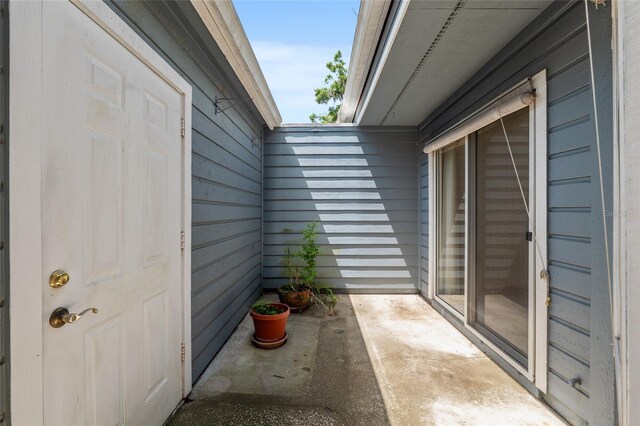 1020 NW 124th Dr, Newberry, FL 32669 - view of balcony