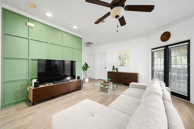 1488 NW 120th Way, Gainesville, FL 32606 - living room featuring crown molding, ceiling fan, light wood-style flooring, recessed lighting, and visible vents