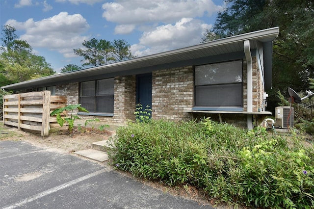 4629 SW 45th Ln, Gainesville, FL 32608 - photo 1