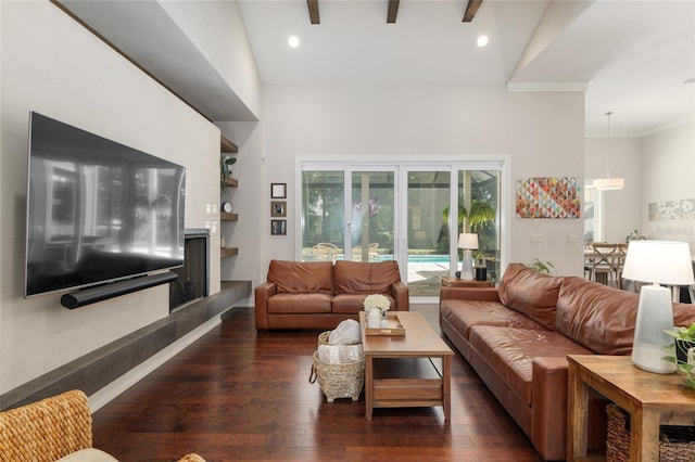 living area featuring crown molding, recessed lighting, wood finished floors, and a wealth of natural light