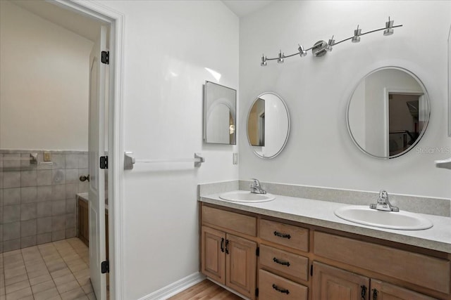 7800 SW 24th Ave, Gainesville, FL 32607 - full bath featuring double vanity