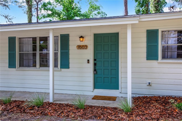 view of entrance to property