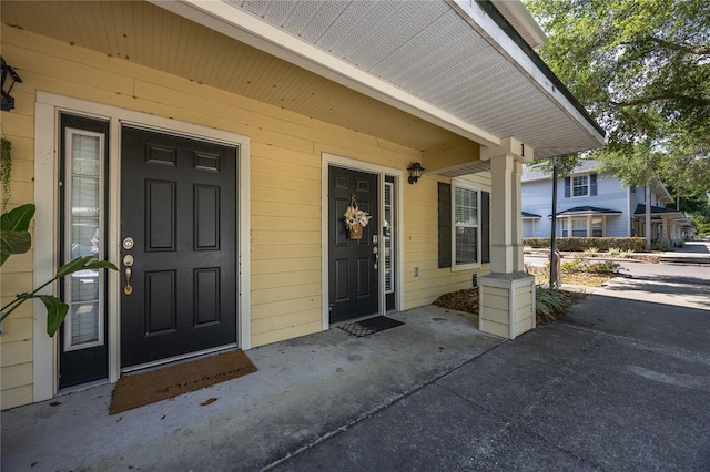 view of entrance to property