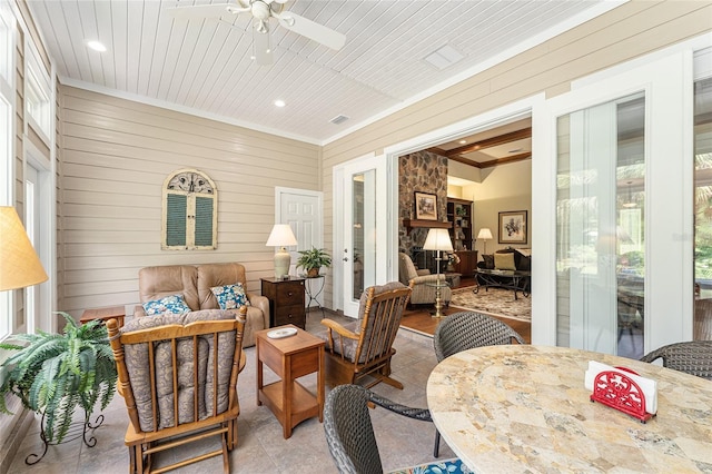 19138 NW 76th Ave, Alachua, FL 32615 - sunroom / solarium featuring plenty of natural light, ceiling fan, and outdoor lounge area