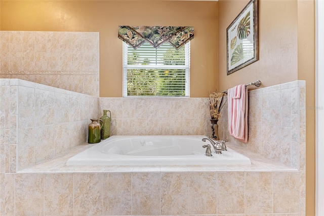 19138 NW 76th Ave, Alachua, FL 32615 - full bathroom with a garden tub