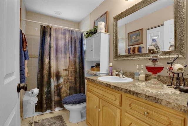 207 SW Rose Ln, Fort White, FL 32038 - full bathroom featuring tile patterned flooring, vanity, a shower with curtain, and toilet