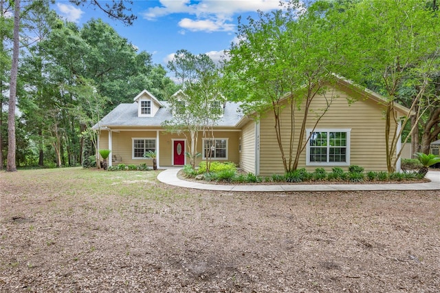 view of front of house